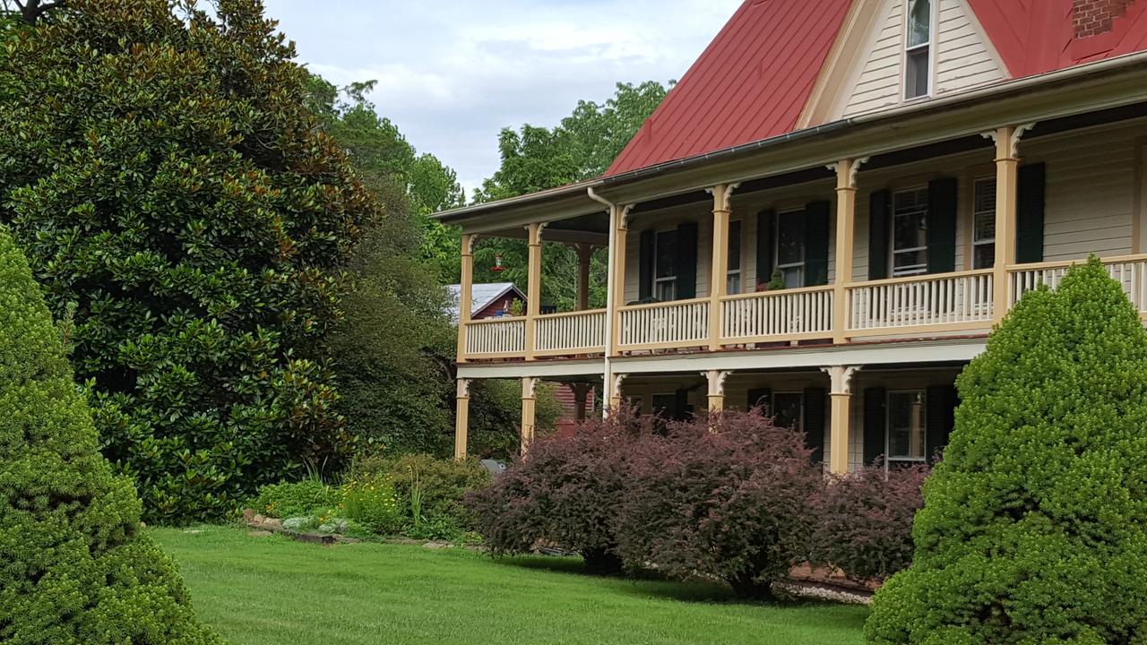 Hummingbird Inn Goshen Exterior foto